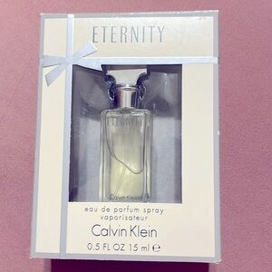 Calvin Klein Eternity Eau de Parfum, Perfume for Women, 0.5 Oz, Mini & Travel